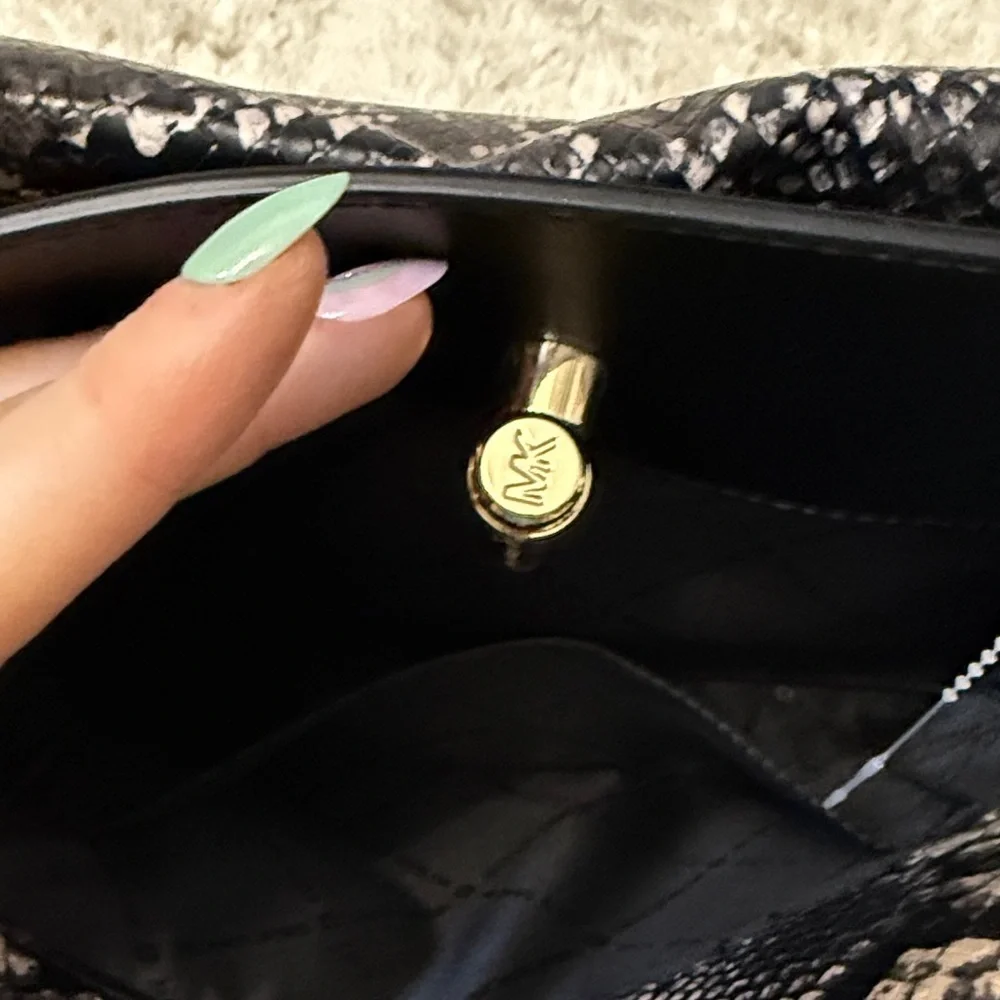 NWOT Michael Kors Penelope Top Handle Satchel